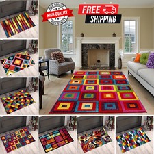 Große mehrfarbige Teppiche