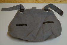 DDR Militär Brottasche in grau, zwei Innentaschen, sehr guter Zustand (M32)