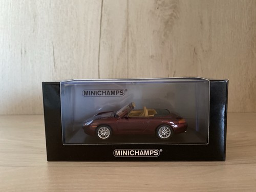 Porsche 911 996 carrera - 1:43,