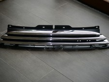 Kühlergrill Vorne Chrom für