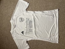 Arsenal Trikot Größe M