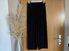 Amisu Damen Stoffhose ~ Gr. 36 ~ schwarz ~ Bundfalte ~ weites Bein ~ Schlaghose