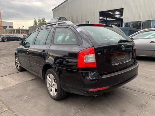 Tür links vorne skoda octavia - links,