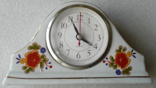 Vintage porzellan tischuhr - porzellan,