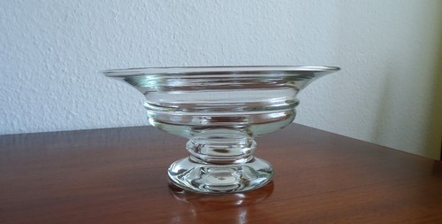 Neuwertig massiv glas schale - massiv,