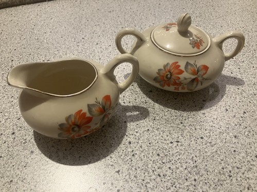 Zuckerdose und milchkännchen - zuckerdose,