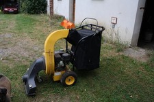 Benzin Laubsauger/ laubbläser Groß