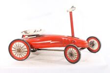 alter Ruderrenner Auto Blech