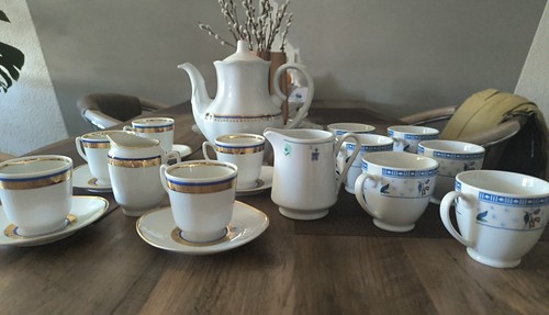 Großes porzellan geschirr set - großes,