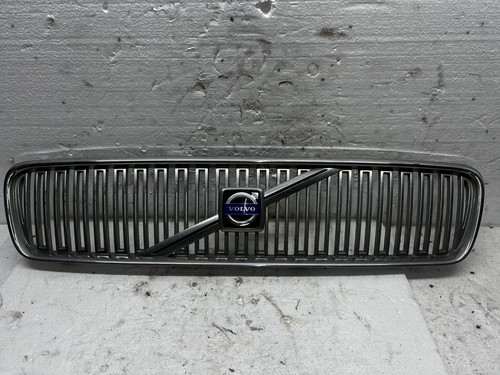 Volvo v50 frontgrill - volvo,