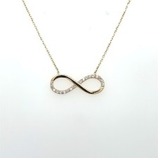 Infinity Anhänger Kette mit