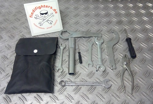 Bordwerkzeug tool kit werkzeug - tool,