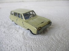SIKU 1:60 V-Serie V206 Ford Taunus 17M P3 Badewanne Turnier Kombi grünbeige