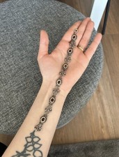 Filigranes Armband Verzierung