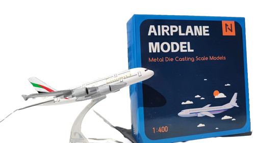 Flugzeugmodell emirates uae - flugzeugmodell,