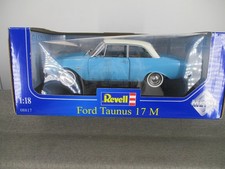 Revell Metal 1:18 08817 Ford