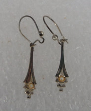 Neugablonz Dieter Knobloch: Paar feine Ohrringe im Art Deco Stil Perle(117145)