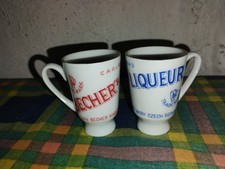 2 Becherovka Likörgläser Keramik Vintage Weiß blau und rot