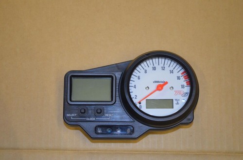 Yamaha yzf rj03 tacho - yamaha,