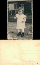 Menschen/Soziales Leben Mädchen vor Vogelkäfig 1954 Privatfoto