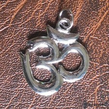 Om ANHÄNGER goa psy hippie elfen ying yang indien nepal Yoga trance BOHO pendant