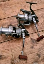 2 × Daiwa Tournament Entoh 5500 + 2 × E-Spulen Karpfenrollen Angeln Carp Fishing