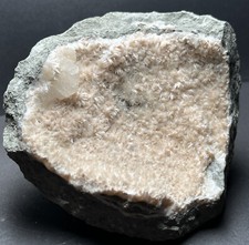 TOP! Natrolith xx Calcit xx Hammerunterwiesenthal Erzgebirge Sachsen Fund: 1973