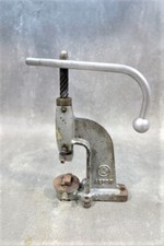 Astor 4 Presse Spindelpresse Handpresse Handspindelpresse Ösenpresse 43938