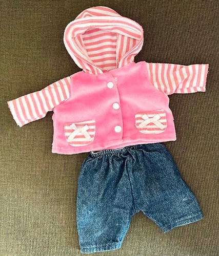 Kapuzenjacke und jeans zapf - und,
