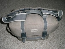 ROWI Kameratasche Fototasche 42 x 24 x 20 cm Außenmaß gepolsteter Tragegurt