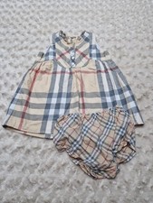 Burberry Baby Mädchen Kleid 6 Monate