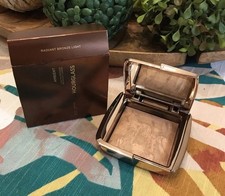 HOURGLASS • AMBIENT LIGHTING