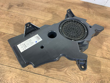 Audi A3 8P Facelift Subwoofer Bassbox Sound System Blaupunkt 8P3035382