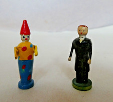 altes Erzgebirge Spielzeug: 2 Figuren - Harlekin...