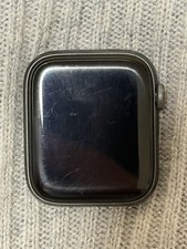 Apple watch serie 4 44mm Nike