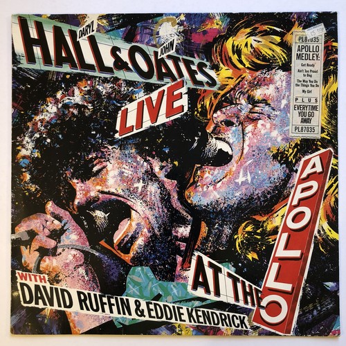 Hall oates live - oates,, the