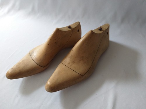Paar alte schuhleisten - paar,