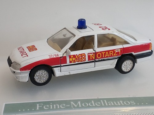 Opel omega 3000 - asb, notarzt