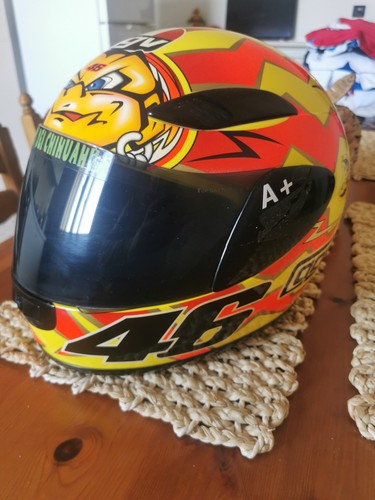 Valentino rossi agv helm - rossi,
