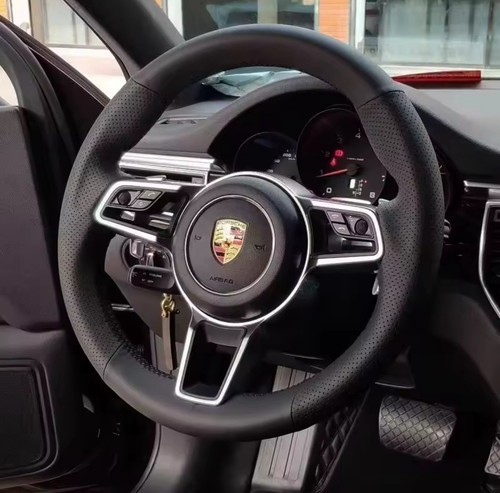 Handgenähter porsche macan - porsche,