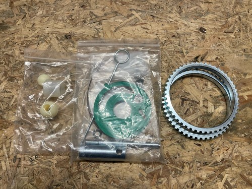 Abs ringe vorne - ,