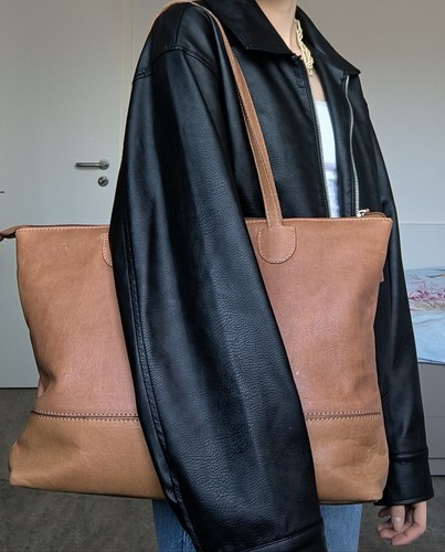 Rowallan handmade leather bag - handmade,