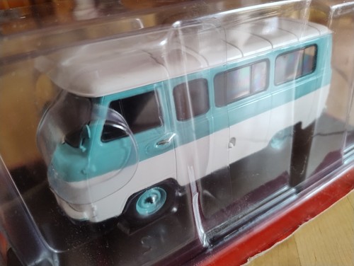 Hachette modell uaz - hachette, 452