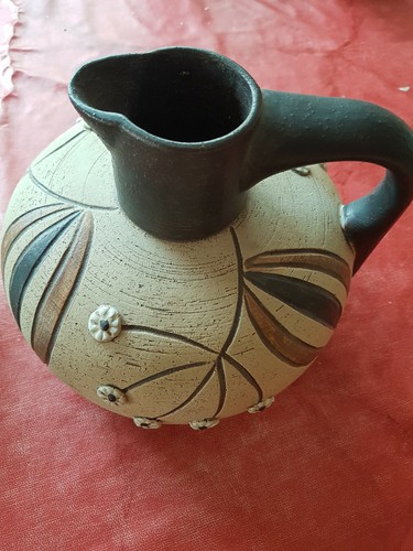 Vintage sgrafo keramik - keramik, krug