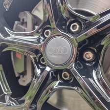 Aufkleber für Radnaben Ringe mit 4,5 cm passend für Audi  4 Stück aus Folie