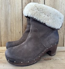 UGG Lynnea Suede Shearling