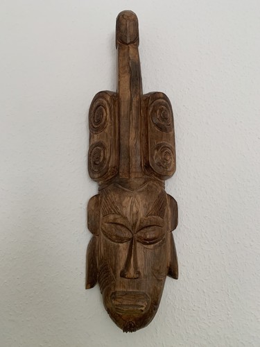 Wanddeko maske aus holz - maske,