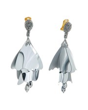 Oscar De La Renta Classic