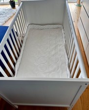 Baby/Kinderbett IKEA SUNDVIK mit Zubehör 70*140cm