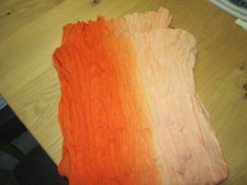 leichter Schal/Tuch, Orangetöne mit Perlen